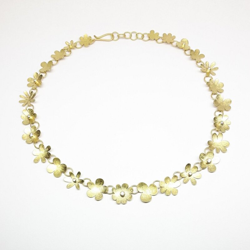 "flower-power", collier en or jaune 18kt et diamants. Pièce unique.