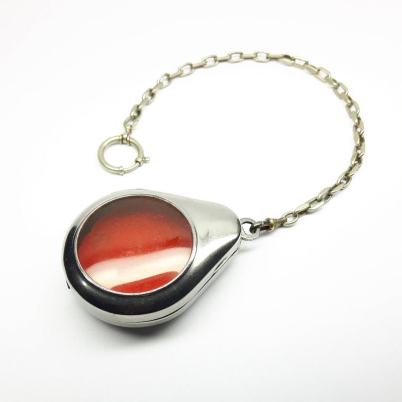 Capsule de protection pour montre de poche, vintage.