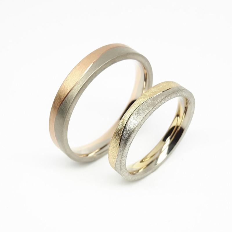 Bague en or blanc et rouge 18kt.