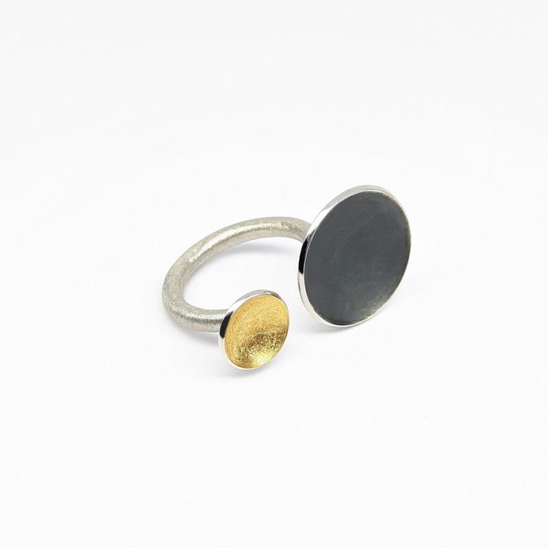 Bague en argent 925/- et or fin.