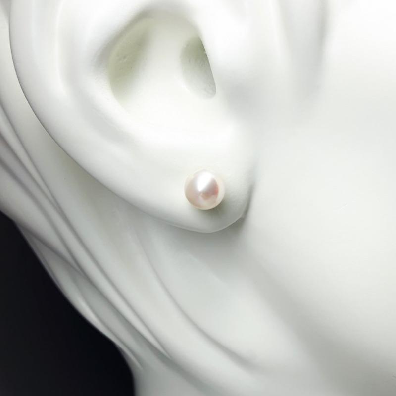 Boucles d'oreilles en or jaune 18kt et perles de culture Akoya blanches ø7mm
