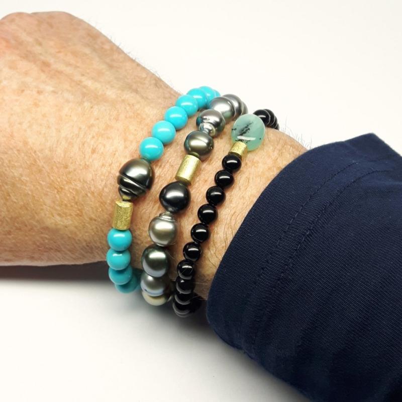 Bracelet en turquoise, perle tahiti et or jaune 18kt. Pièce unique.