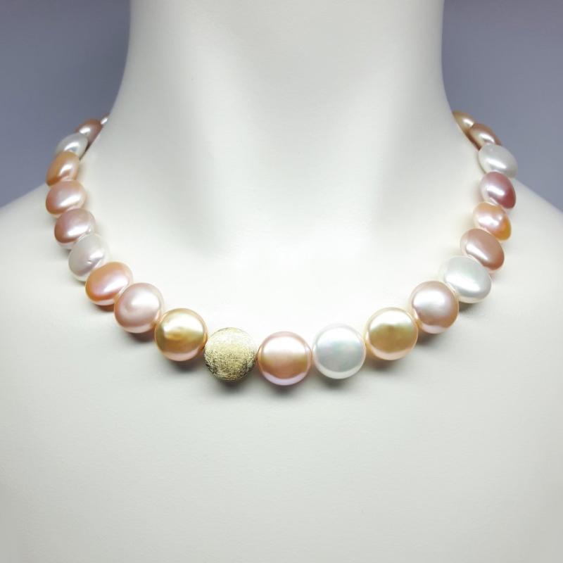 Collier en perles de culture d'eau douce