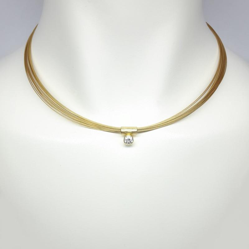 Pendentif en or jaune 18kt et brillant ø5,2mm 0,50ct.